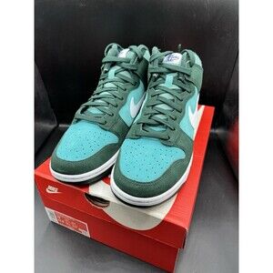 Nike Dunk High SE 'Athletic Club - Pro Green' Men’s Size 10 (DJ6152-300)